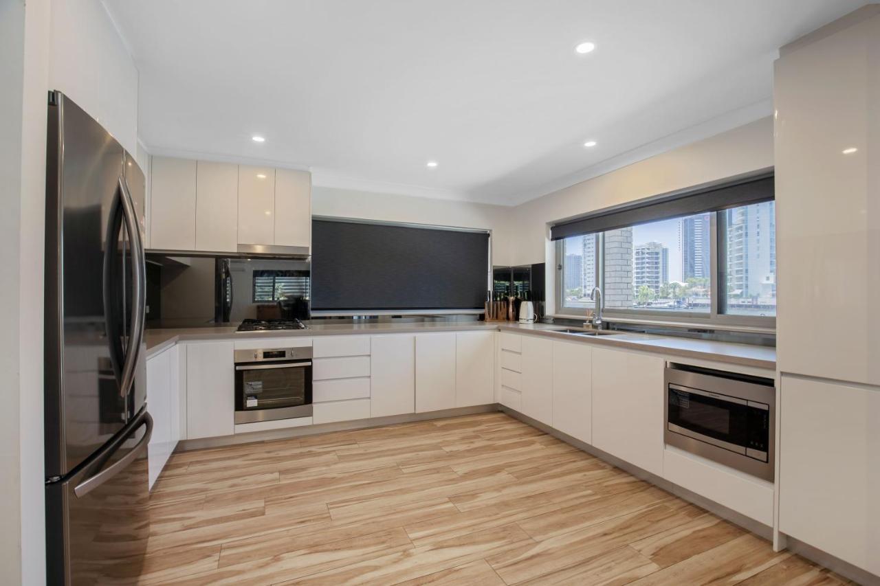 29 Stanhill Drive Villa Gold Coast Exterior photo