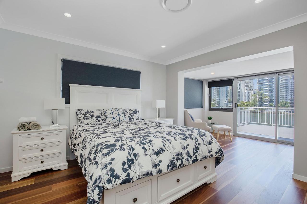 29 Stanhill Drive Villa Gold Coast Exterior photo